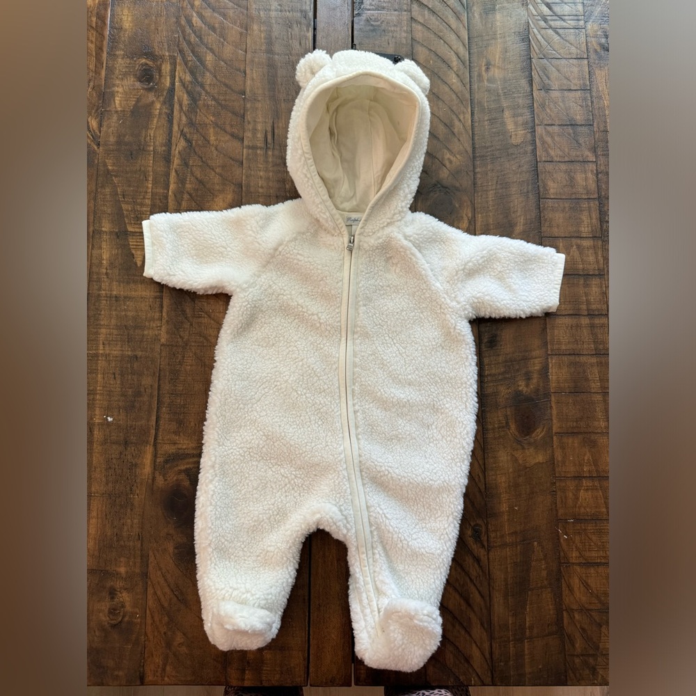Ralph Lauren NEVER WORN White Fleece full body zip up 3 months